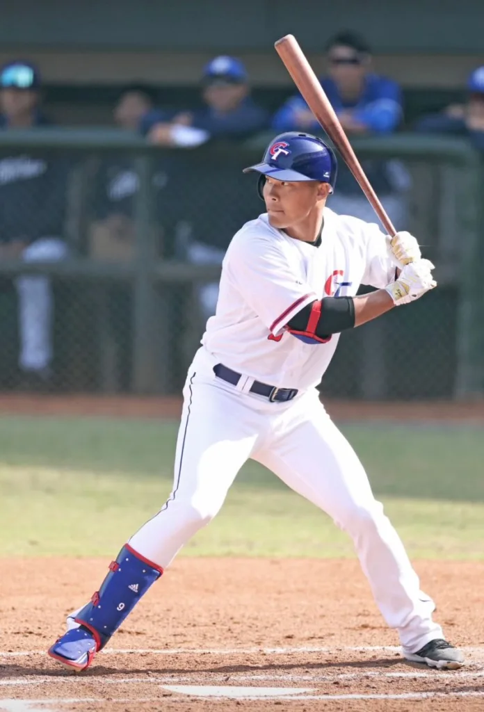 王柏融表示，接到經典賽資格賽的「詢問」，有機會肯定想打，「中華隊是每一個人的夢想，如果有機會參賽，當然會非常踴躍，有意願參賽。」