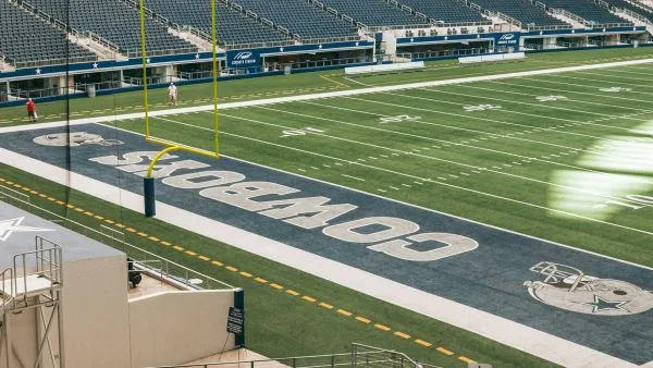 AT&T體育場把草皮改成更適合足球的天然草皮