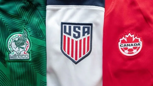 Shutterstock 2200585313